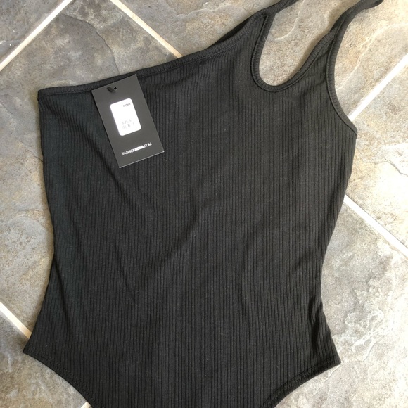 Fashion Nova the one to know bodysuit - Picture 2 of 2